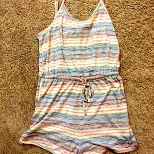 Super cute romper!